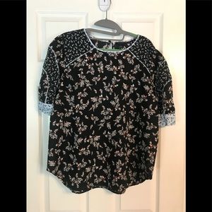 Ann Taylor Short Sleeve Navy color Floral Blouse.